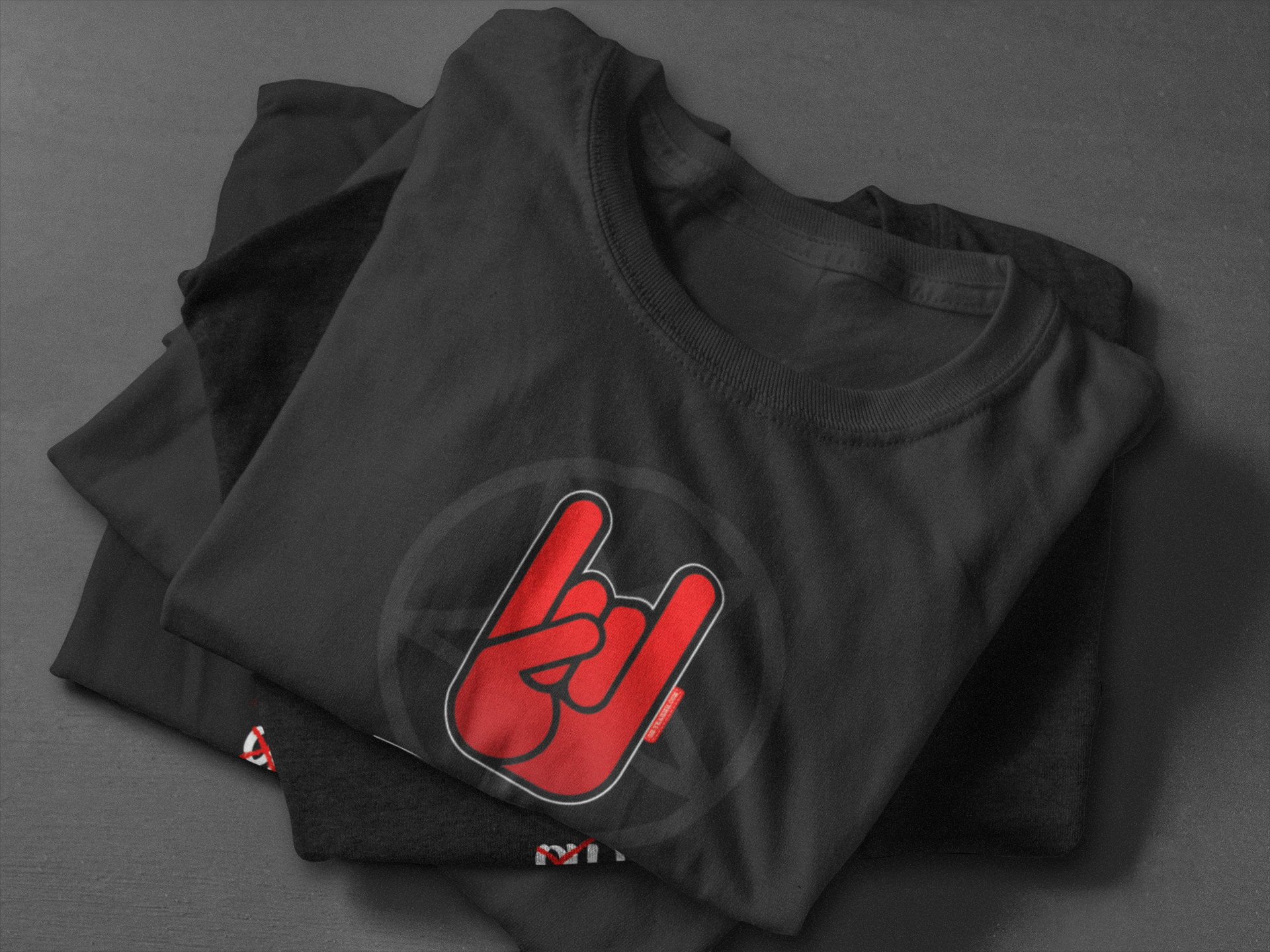 T shirt rock metal horns oh yeahhh hell yeahhh